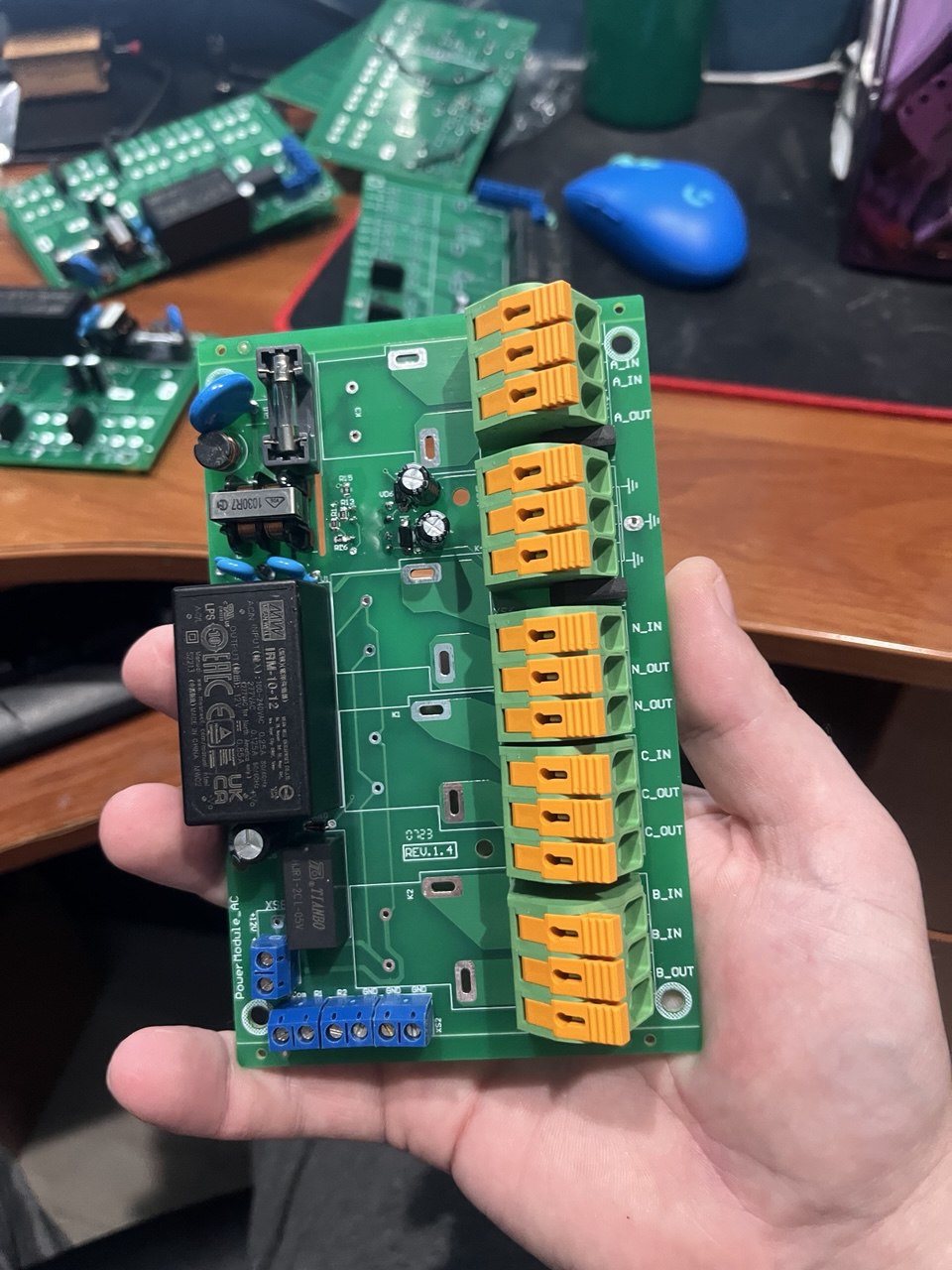 MW Controllers equipment