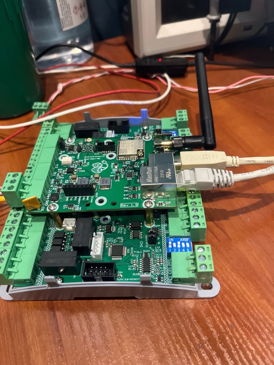 MW Controllers equipment